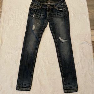 Almost Famous Skinny Jean size 5